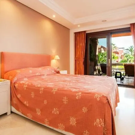 Mar Azul Εστεπόνα