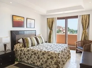 Mar Azul * Εστεπόνα